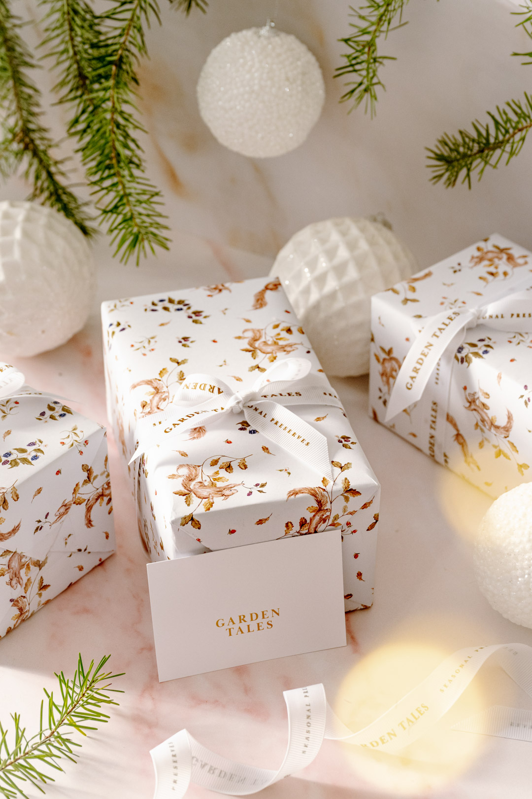 The Magic of Christmas Gift Box - Image 2