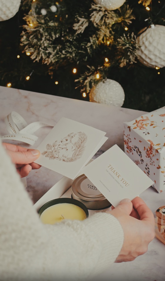 The Magic of Christmas Gift Box - Image 4